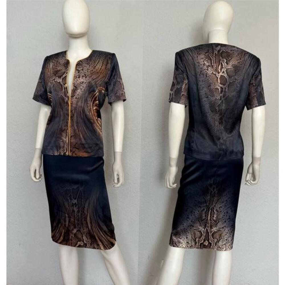 NWT Satin‎ Skirt Suit 2Pc Set Blazer/Skirt Short Sleeves Lined Collarless